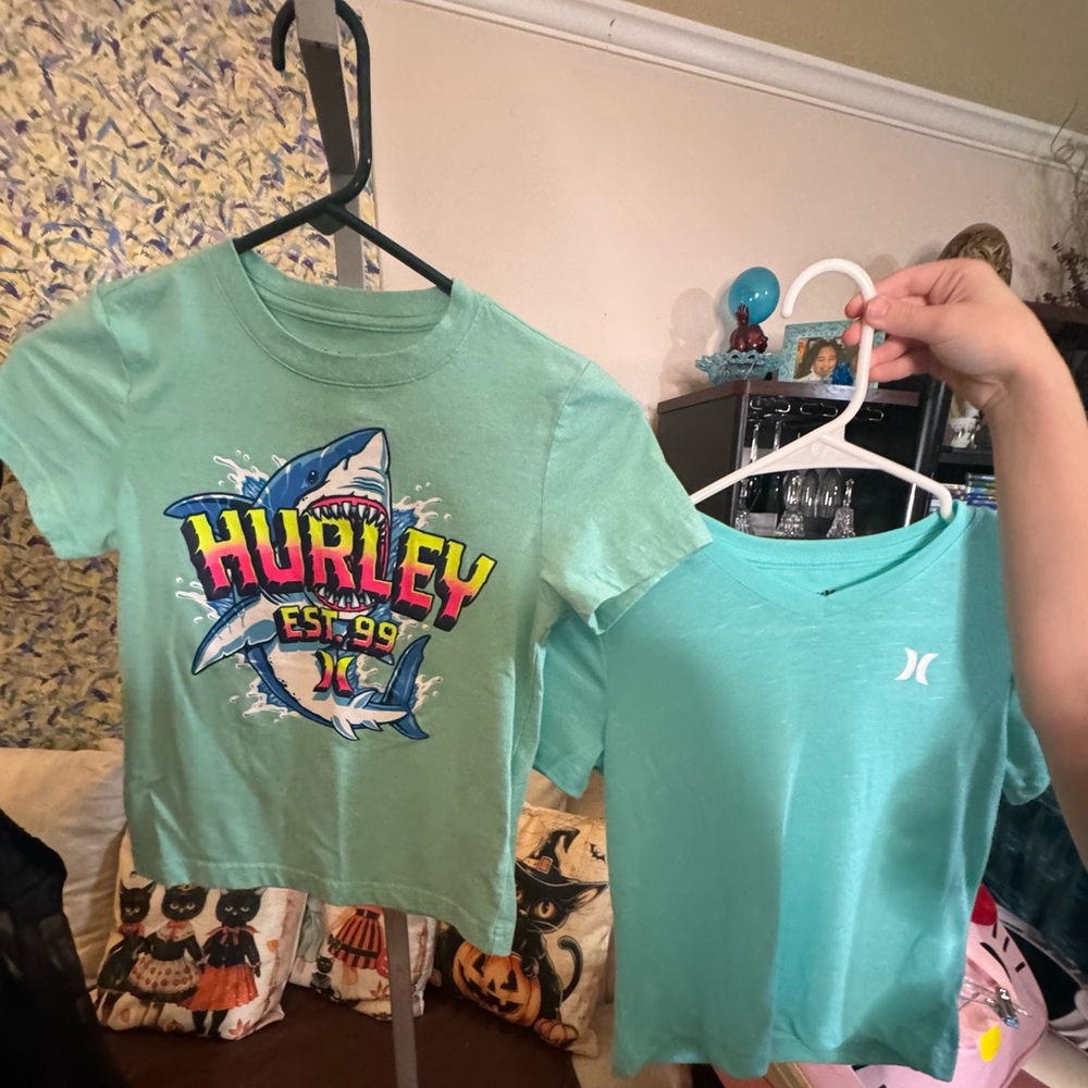 2 Boys Hurley Shirts mint green 7